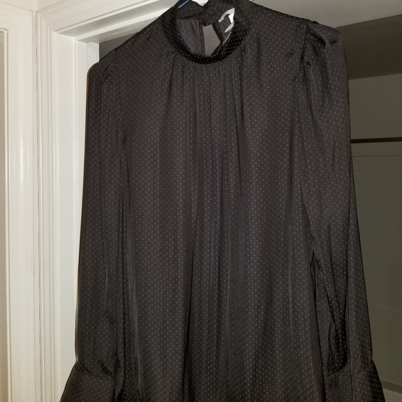*NEW* H&M long sleeve black dress shirt - Picture 1 of 4